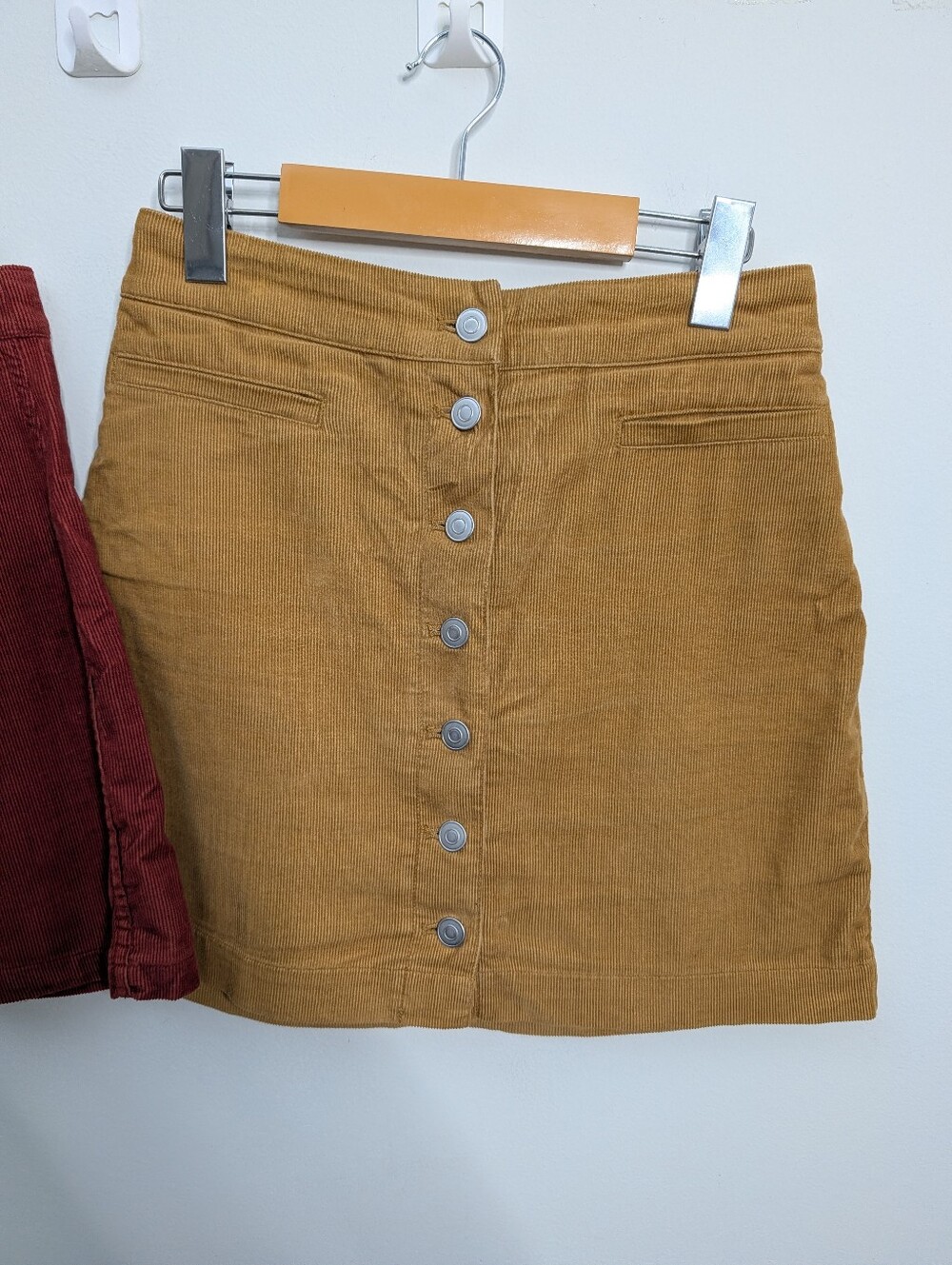 Aritzia Wilfred Corduroy Skirt Bundle Size 4 - Picture 6 of 6